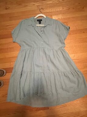 Linen Tahari Light green Tiered Shirt Dress